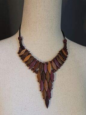 Vintage Wood Beaded Necklace Geometric Modern